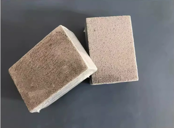 Grill Cleaning Brick for BBQ Racks and Cookers